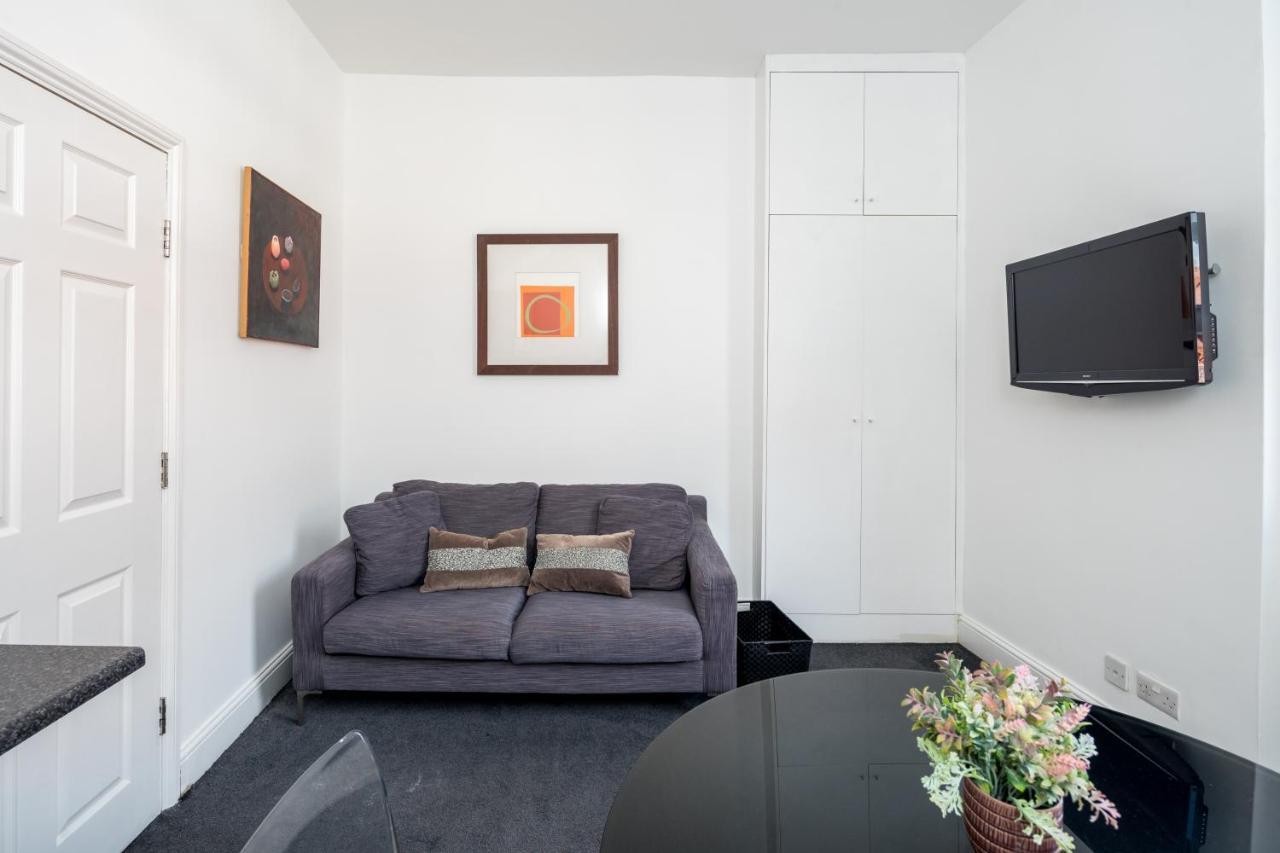 شقة Cosy 1-Bed Flat On King'S Road In Chelsea, West لندن المظهر الخارجي الصورة